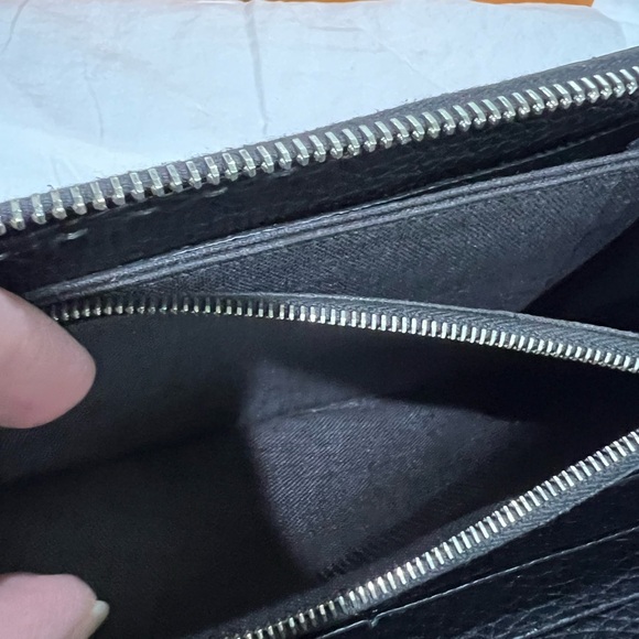 Fendi Selleria Grey Zip Around Wallet - Picture 3 of 7